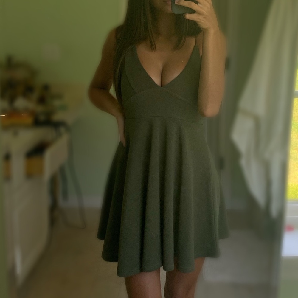 prettylittlething dress